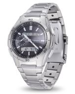 Casio Herren Funkuhr WVA-M650TD-1AER Solar Armbanduhr Titanband vorne